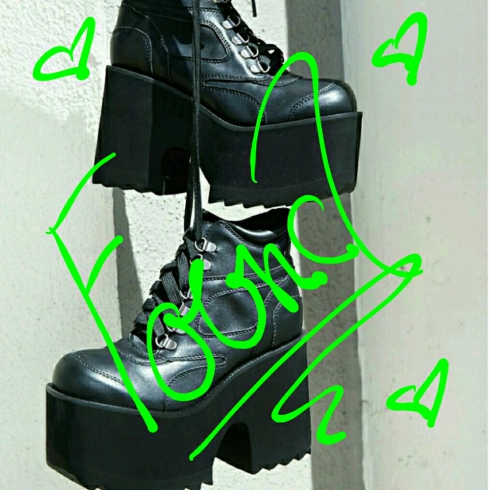 *FOUND*ISO Current Mood Code Boots
